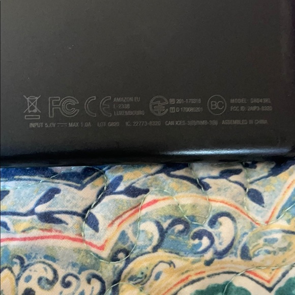 Amazon Fire tablet - Picture 3 of 6